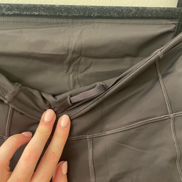 Lululemon Fast and Free Shorts Purple - Picture 6 of 8